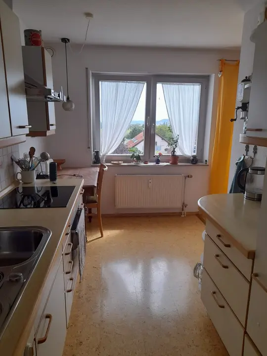2,5 Zimmer Maisonette Wohnung mit zwei Balkonen in Rutesheim, Foto 3 von 13